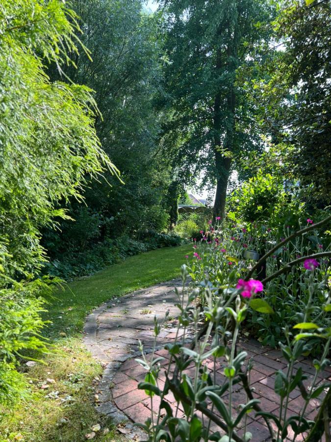 Aussergewoehnliches Haus Mit Sauna, Kamin Und Garten Wilhelmshaven Exterior foto